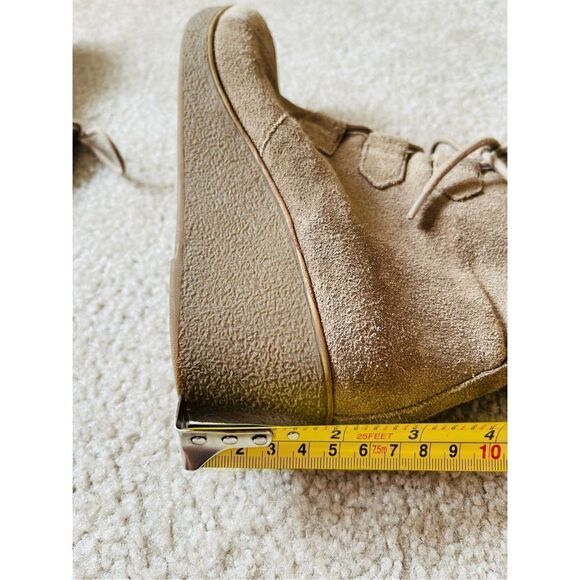 Lucky Brand Jaemma Beige Lace-Up Wedge Heel Ankle Booties sz 6.5M - Picture 7 of 7